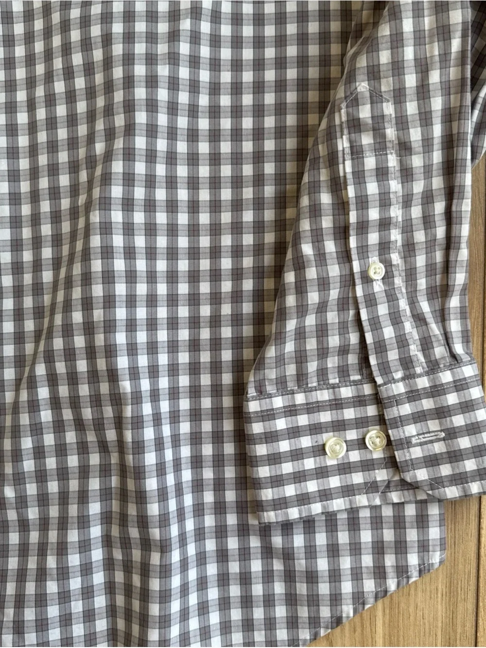 Banana Republic Non Iron Slim Fit Shirt Mens Size XL 17-17 1/2  Grey White Plaid